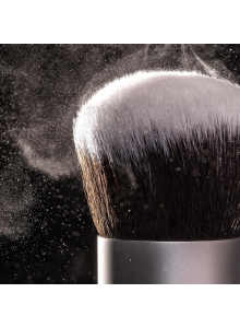 Kabuki Brush