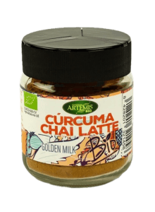 Kurkumi chai latte segu Kurkumi chai latte segu