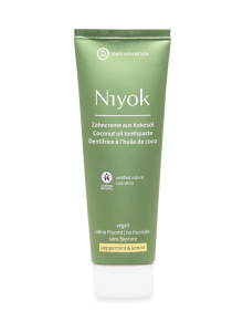 Toothpaste with Coconut Oil, Peppermint & Lemon
