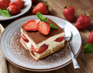 Vegan tiramisù maasikatega, suvine taimne magustoit Bio4You toodetest